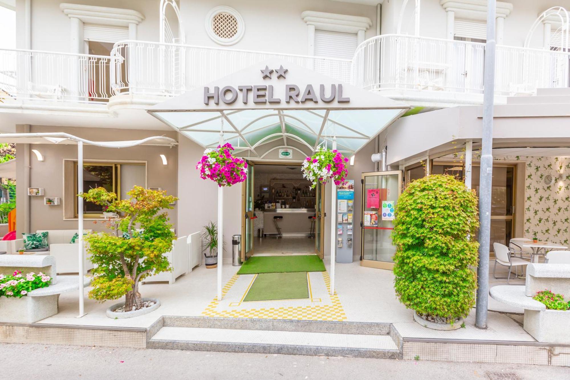 Hotel Raul 里乔内 外观 照片